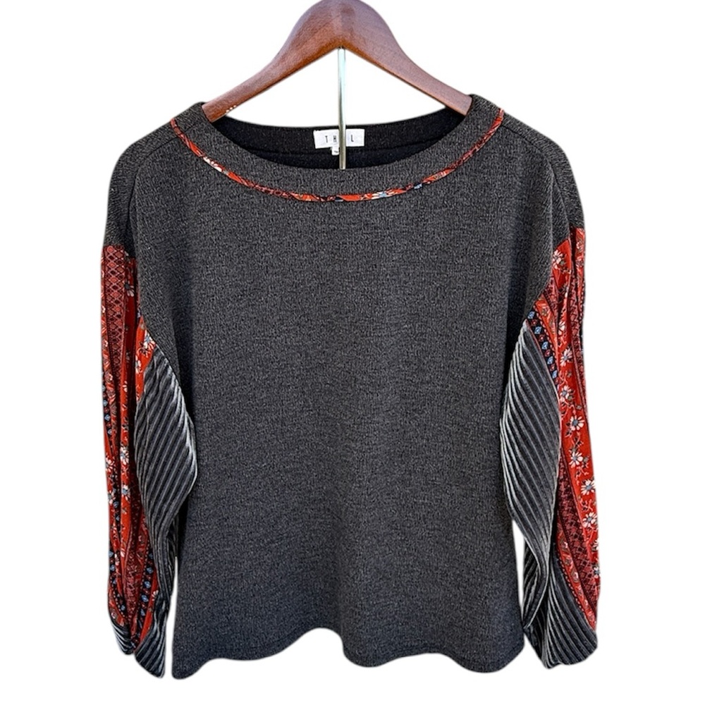 THML Boutique Boho Gray Balloon Sleeve Velvet Floral Mixed Print Top Size Small